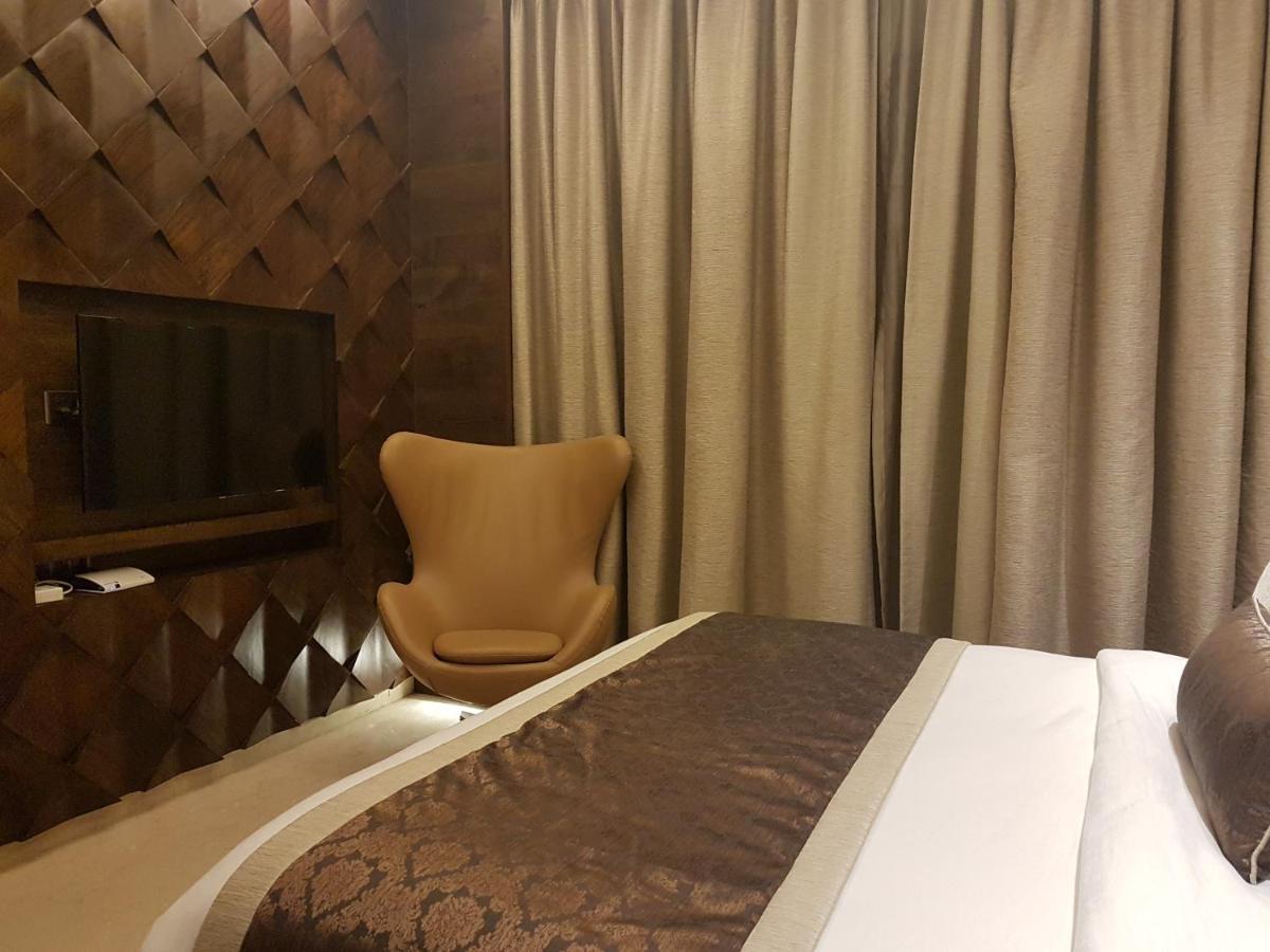 Goldfinch Hotel Βομβάη Εξωτερικό φωτογραφία