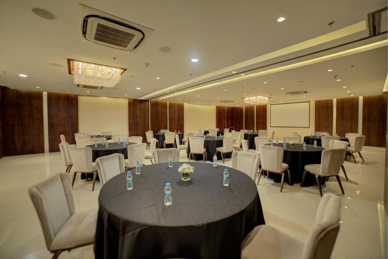 Goldfinch Hotel Βομβάη Εξωτερικό φωτογραφία